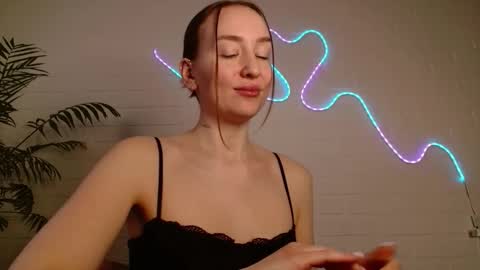 You wont find me here on Saturdays and Sundays  online show from 02-17-26, 01:51