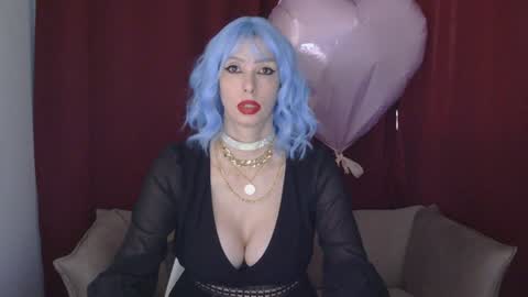 White Queen online show from 01-25-25, 01:08