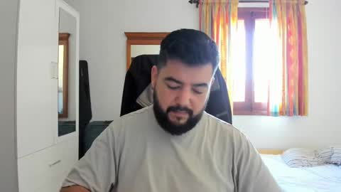 Snapshot of whites89w chatting on 02-25-26, 10:47 whites89w online show from 02-25-26, 10:47