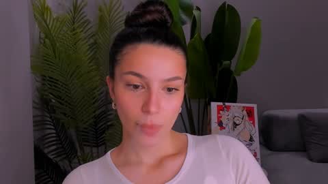 Snapshot of whoislulu chatting on 12-11-24, 03:13 whoislulu online show from 12-11-24, 03:13