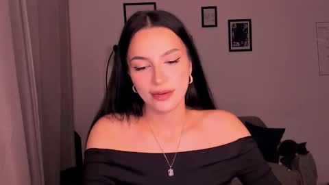 Snapshot of whoislulu chatting on 10-14-25, 06:20 whoislulu online show from 10-14-25, 06:20