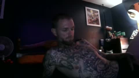 Snapshot of whyteboi8989 chatting on 09-19-25, 03:08 whyteboi8989 online show from 09-19-25, 03:08