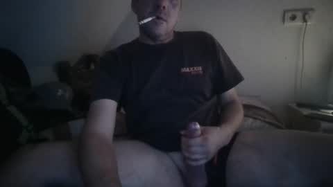 Snapshot of wichser1983 chatting on 09-21-25, 07:04 wichser1983 online show from 09-21-25, 07:04