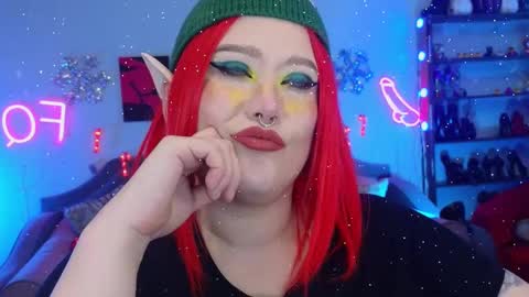 Snapshot of wickedxqueen chatting on 12-24-24, 10:39 Laura  online show from 12-24-24, 10:39