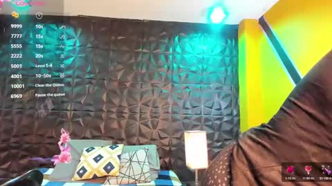 sussy online show from 12-04-24, 12:36