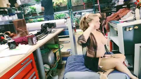 WifeNheels online show from 01-12-25, 10:43