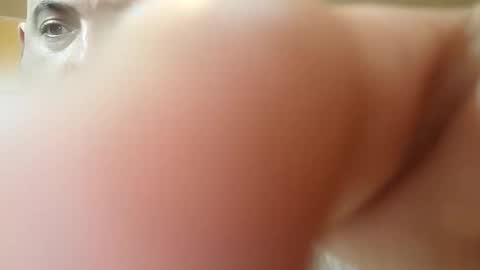 Snapshot of wikibitch chatting on 09-21-25, 12:12 WikiBitch online show from 09-21-25, 12:12