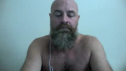 Snapshot of wil1565 chatting on 10-04-25, 03:10 wil1565 online show from 10-04-25, 03:10