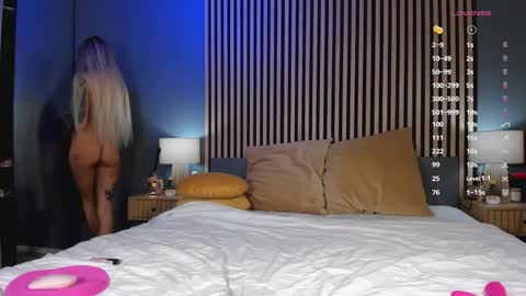 Snapshot of wild_angel777 chatting on 11-27-25, 07:32 WILD-ANGEL777a online show from 11-27-25, 07:32