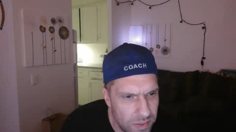 Snapshot of wild_otters chatting on 10-14-25, 06:14 Wi1d Ott3r online show from 10-14-25, 06:14