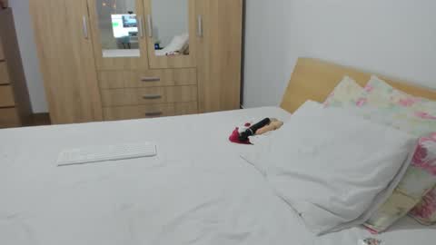 Alissa online show from 01-24-25, 01:14