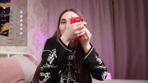 .. alice .. online show from 11-09-25, 06:12