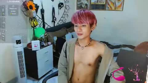 Snapshot of wildesttwinky chatting on 10-08-25, 05:43 Arvie Rubio online show from 10-08-25, 05:43
