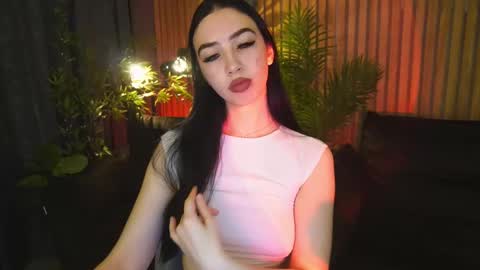 Alena online show from 11-17-25, 06:41