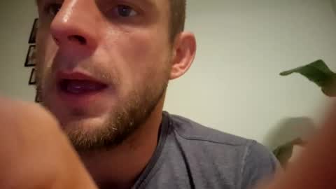 wildmike93 online show from 10-18-25, 07:47