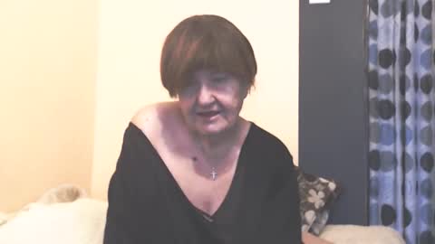 Snapshot of wildredcat chatting on 02-24-26, 12:25 WildRedCat online show from 02-24-26, 12:25