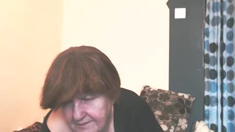 Snapshot of wildredcat chatting on 02-25-26, 02:05 WildRedCat online show from 02-25-26, 02:05