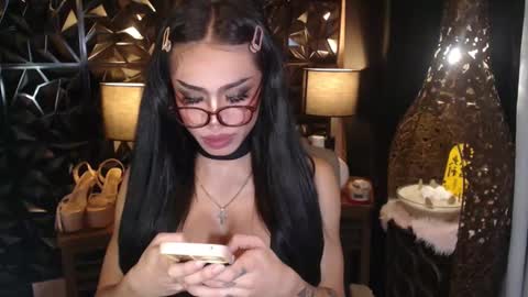 ROXIE online show from 02-22-25, 02:06