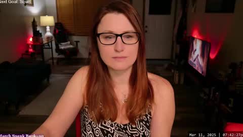 Snapshot of wildsouthernpeach chatting on 03-12-25, 12:42 Ivy online show from 03-12-25, 12:42