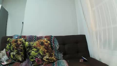 Wild Strawberry online show from 01-22-25, 05:59