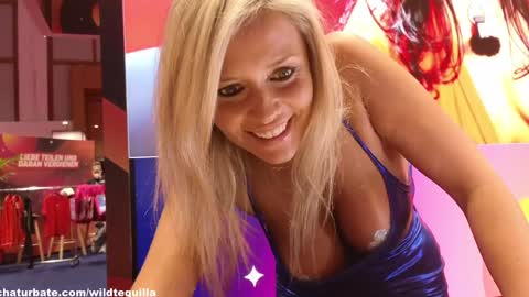 Snapshot of wildtequilla chatting on 09-28-25, 10:31 Lili online show from 09-28-25, 10:31