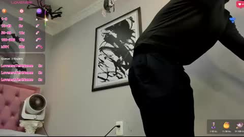 wild online show from 10-23-25, 03:17