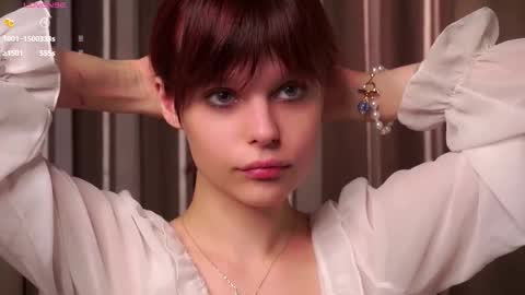 Snapshot of willalwaysloveyouuuuu chatting on 11-18-25, 01:04 Eva online show from 11-18-25, 01:04