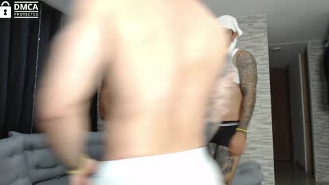 Snapshot of willhottwil1 chatting on 01-10-25, 12:49 BISEXUAL guys playing a little FOLLOW online show from 01-10-25, 12:49