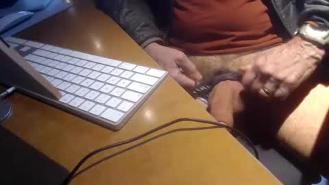 Snapshot of williamandmary chatting on 12-19-24, 03:41 williamandmary online show from 12-19-24, 03:41