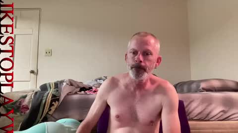 Twisted Will online show from 12-21-24, 04:30