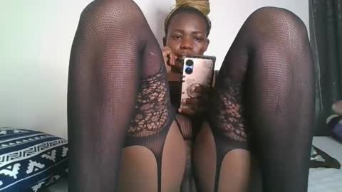 willyoubemine1 online show from 12-22-24, 12:07