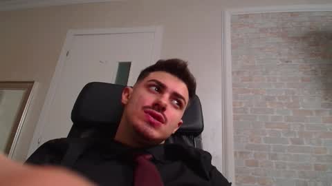 WilsonJules online show from 01-24-25, 09:37