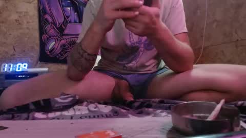 Snapshot of wimsev913259 chatting on 09-20-25, 09:10 wimozz80 online show from 09-20-25, 09:10