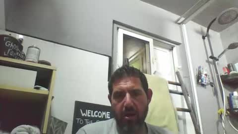 windowpane online show from 10-10-25, 08:08