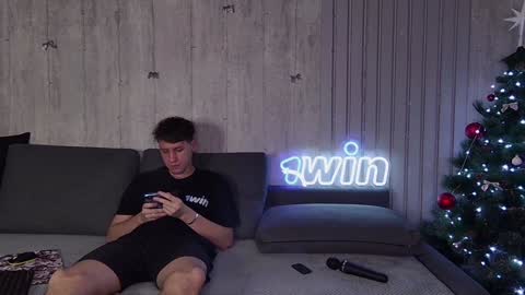 wineandboobs online show from 12-25-24, 03:17