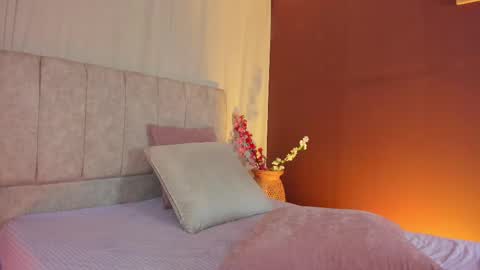 Wini Fer online show from 09-20-25, 04:30