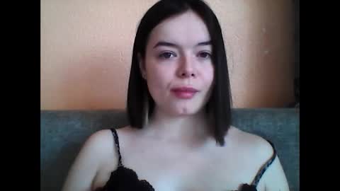 Emma  online show from 01-20-25, 01:21