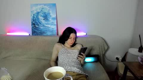 Snapshot of winter_moonl chatting on 12-03-25, 03:32 Vika online show from 12-03-25, 03:32