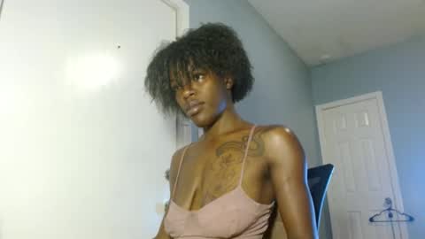 Chanel online show from 12-28-24, 05:55