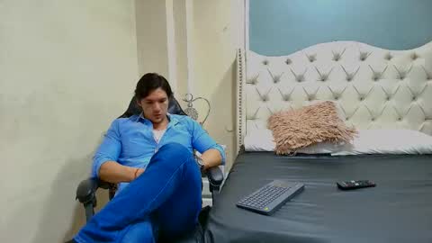 Wiston online show from 02-12-26, 12:44