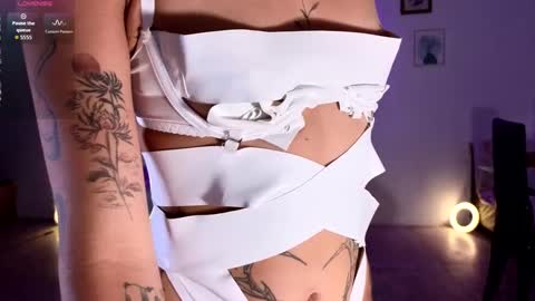 Snapshot of with_me1 chatting on 09-20-25, 12:22 with_me1 online show from 09-20-25, 12:22