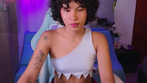 Snapshot of with_me1 chatting on 12-03-25, 01:13 with_me1 online show from 12-03-25, 01:13