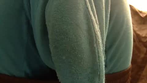 Snapshot of withbothhandsplease chatting on 01-31-25, 08:54 Mater online show from 01-31-25, 08:54