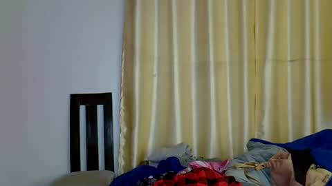 Snapshot of wizzia_khalifa chatting on 02-18-25, 01:10 girlie o online show from 02-18-25, 01:10