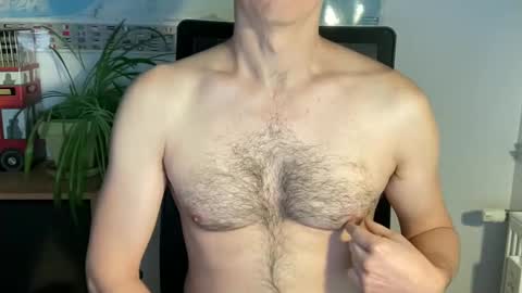 Snapshot of wladsexy88 chatting on 12-11-24, 07:31 Wladsexy88 online show from 12-11-24, 07:31