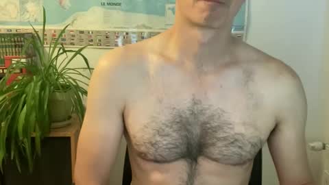 Snapshot of wladsexy88 chatting on 09-19-25, 05:42 Wladsexy88 online show from 09-19-25, 05:42