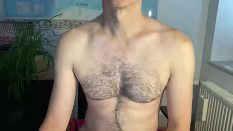 Snapshot of wladsexy88 chatting on 10-17-25, 09:01 Wladsexy88 online show from 10-17-25, 09:01