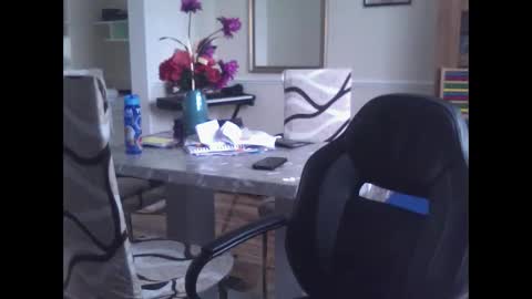 Snapshot of wobble444 chatting on 10-13-25, 12:38 wobble444 online show from 10-13-25, 12:38