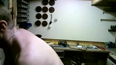 Snapshot of wolf021221 chatting on 09-19-25, 06:30 wolf021221 online show from 09-19-25, 06:30