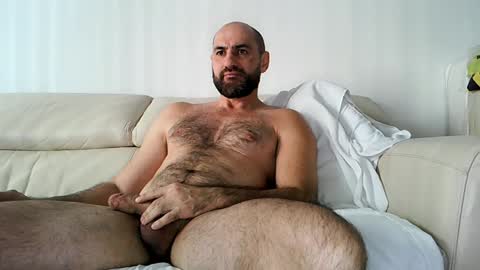 Snapshot of wolfdudefun chatting on 01-02-25, 01:19 wolf online show from 01-02-25, 01:19